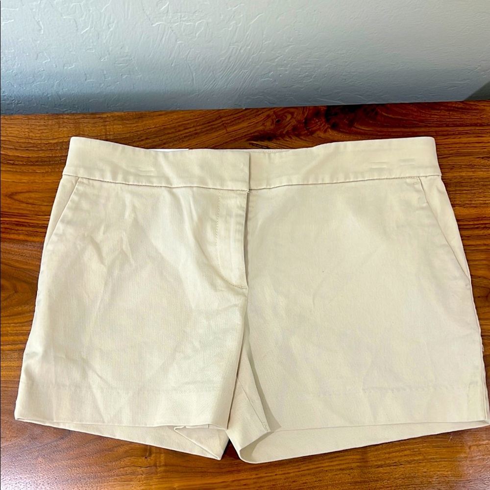 Loft Riviera Short — NEW WITH TAGS